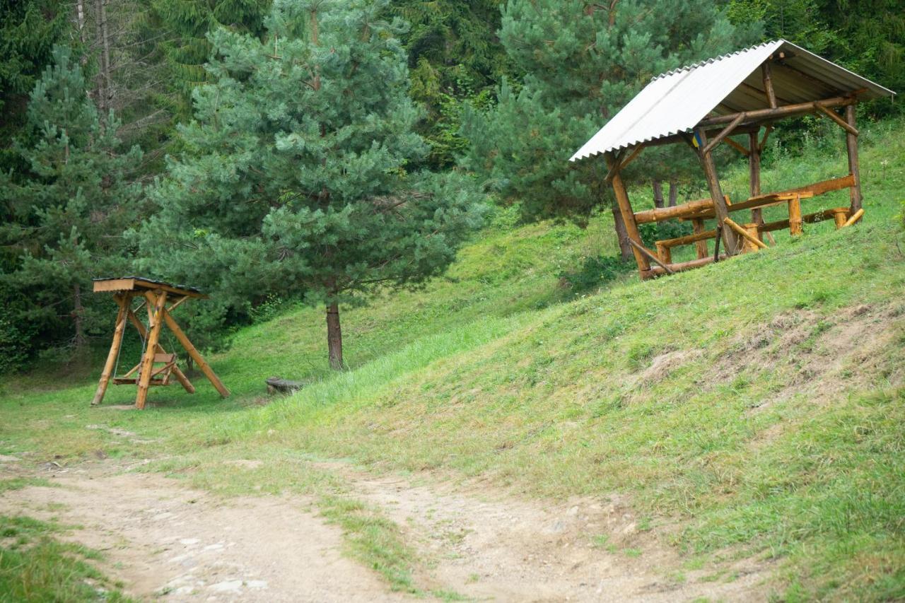 U Dvori Hotel Pidhorodci Kültér fotó