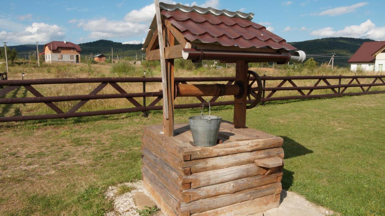 U Dvori Hotel Pidhorodci Kültér fotó