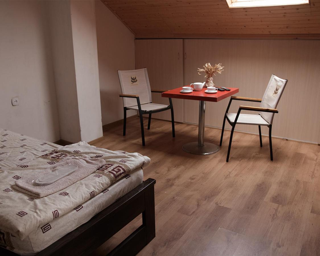 U Dvori Hotel Pidhorodci Kültér fotó